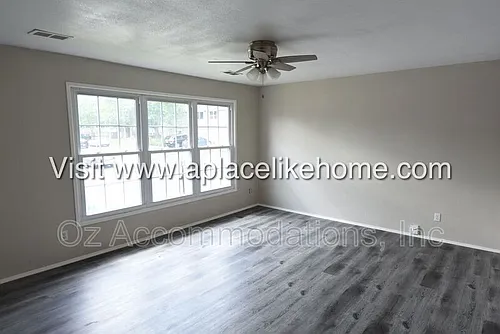 1428 NW 64th Ter Photo 1