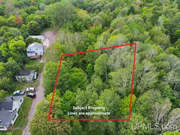 475 Poplar Street, Lake Linden, MI 49945