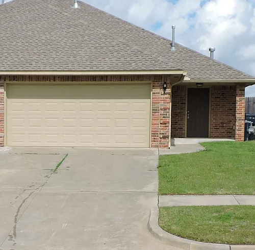 15100 Kyle Dr #B Photo 1