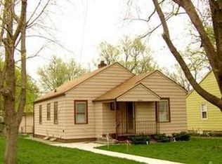 3843 E 8th St, Des Moines, IA 50316