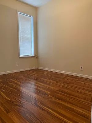 4th image of 1367 E 86th St #2