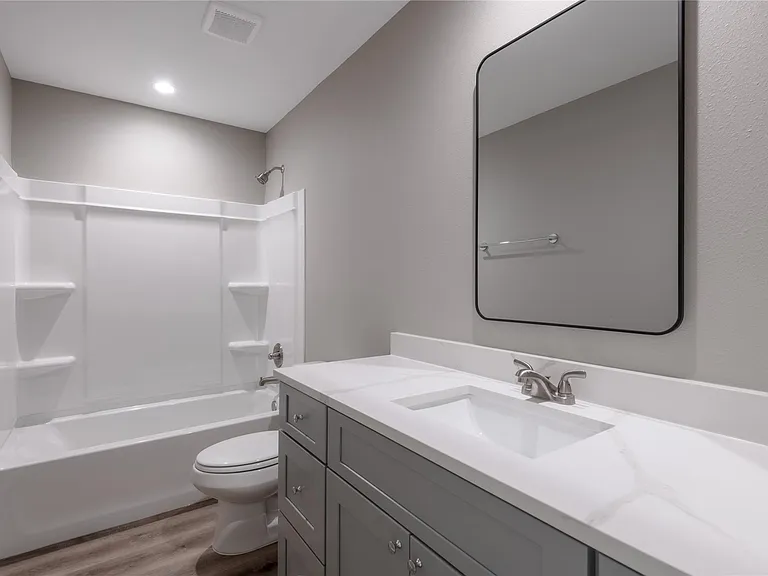 140 N Shady Oaks Dr — Photo 21