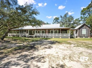 30671 Magnolia St, Perdido Beach, AL 36530