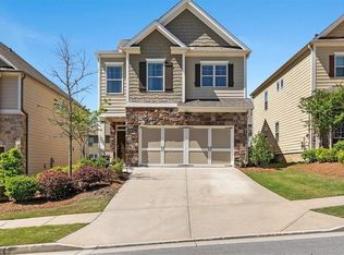 6622 Trailblazer Rd, Flowery Branch, GA 30542