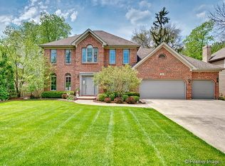 3960 Douglas Rd, Downers Grove, IL 60515