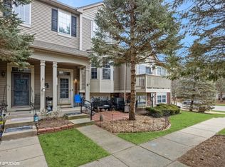 28752 W Pondview Dr, Lakemoor, IL 60051