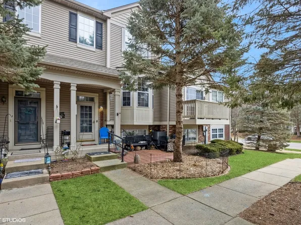 28752 W Pondview Dr, Lakemoor, IL 60051