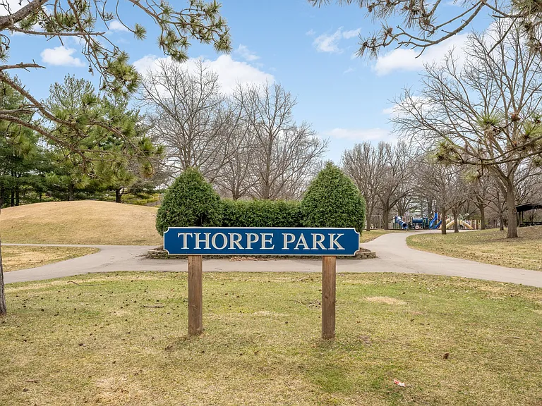 17790 Valley Cove Ct — Photo 27
