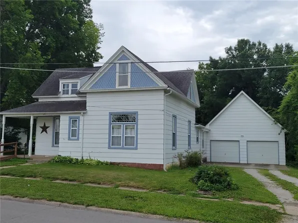 201 W Royle St, Richmond, MO 64085