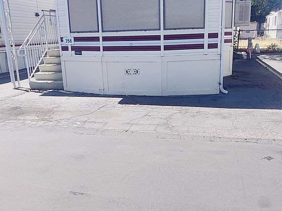 2nd image of 1090 N Palm Ave #356