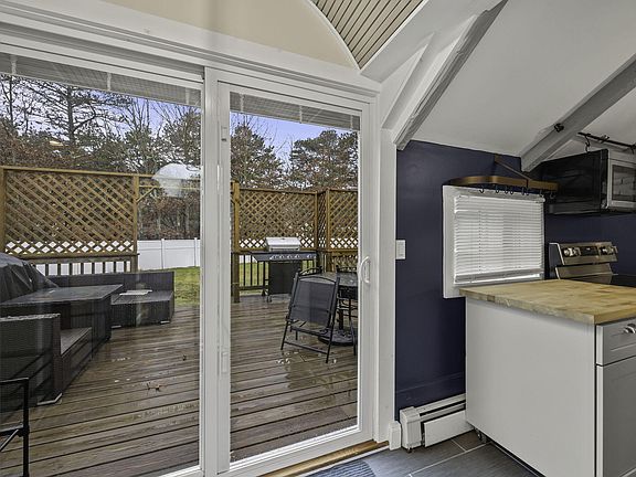 4th image of 1 Copley Place