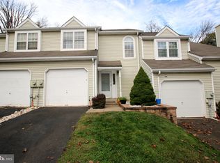 529 Ashton Cir, Feasterville Trevose, PA