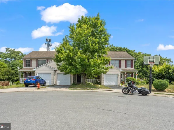 421 Elmshire Dr, Lancaster, PA 17603