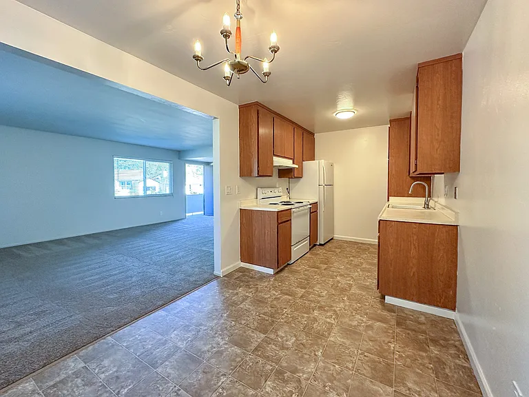 Devonshire Apartments — Photo 4