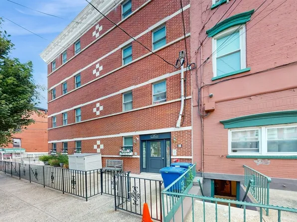 547 Bloomfield Street image 26 of 26
