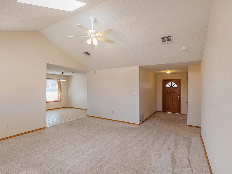 1378 Challenger Ave — Photo 23
