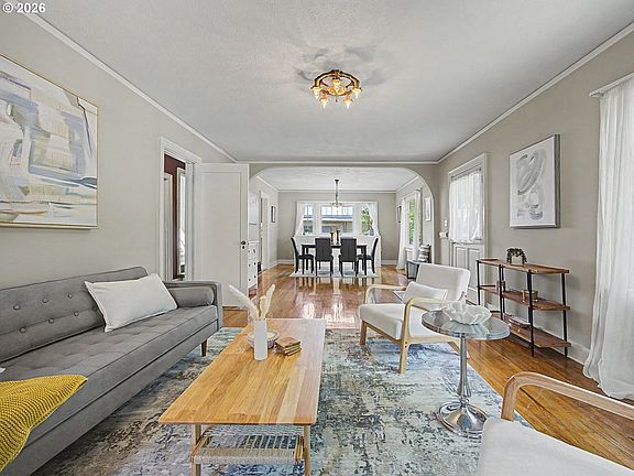5th image of 5241 SE 45th Ave