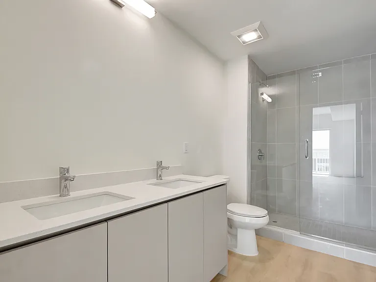 240 Vanderbilt Dr #B2 — Photo 10