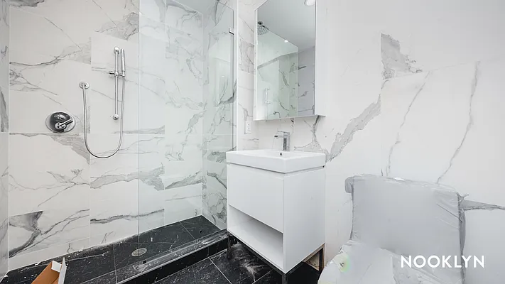 Rented by Nooklyn NYC LLC | media 58