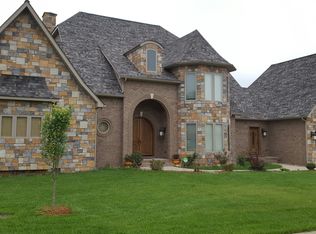 15 Riverwalk Dr, Ona, WV 25545