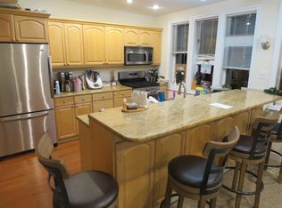 77 Beacon St #4A, Boston, MA 02108