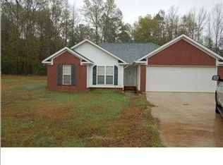 521 Sanders St, Carrollton, AL 35447
