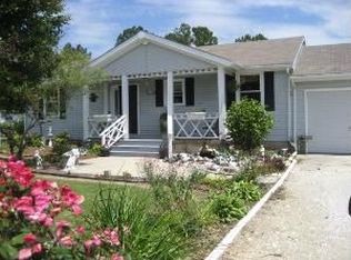 1303 Tulls Creek Rd, Moyock, NC 27958