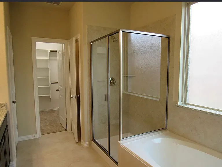 2316 Grant Park Way — Photo 11