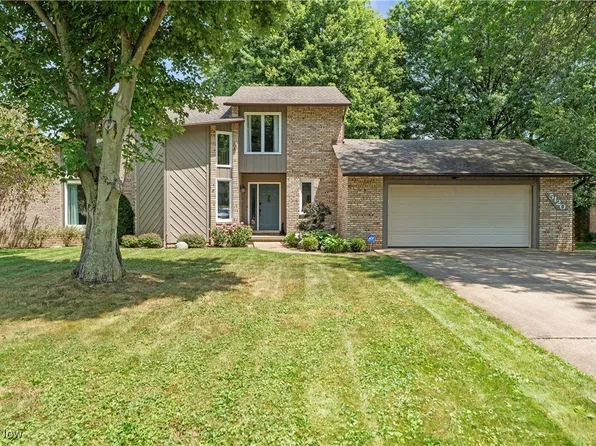 5120 Parkhaven Ave NE, Canton, OH 44705