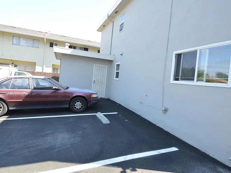 1130 Rex Rd — Photo 11
