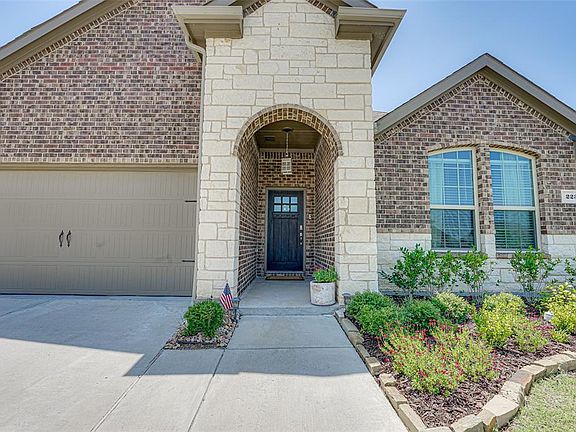 2nd image of 223 Highedge Dr