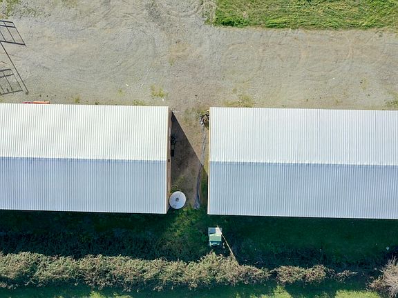 4th image of 3060 S Stage Rd