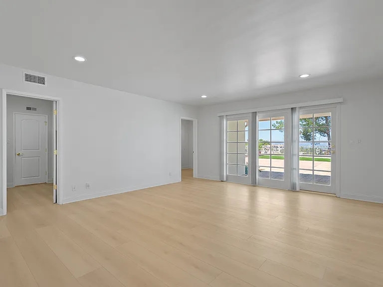 4159 Regal Oak Dr — Photo 15
