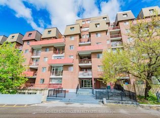 3025 The Credit Woodlands #331, Mississauga, ON L5C 2V3
