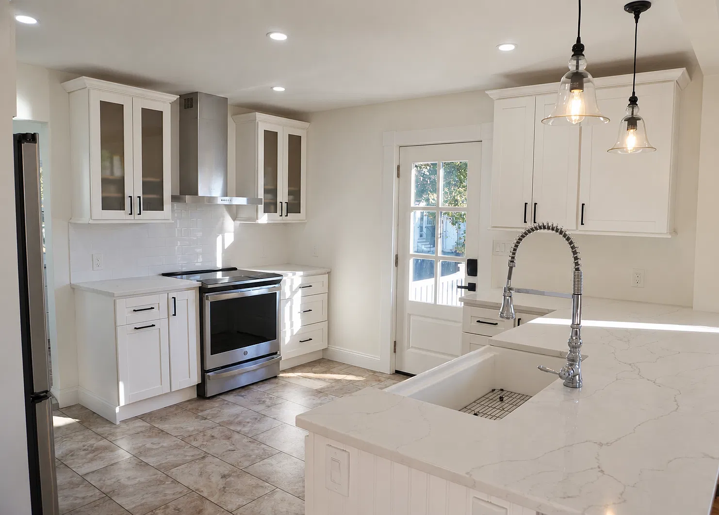 33 Lodge St — Photo 1