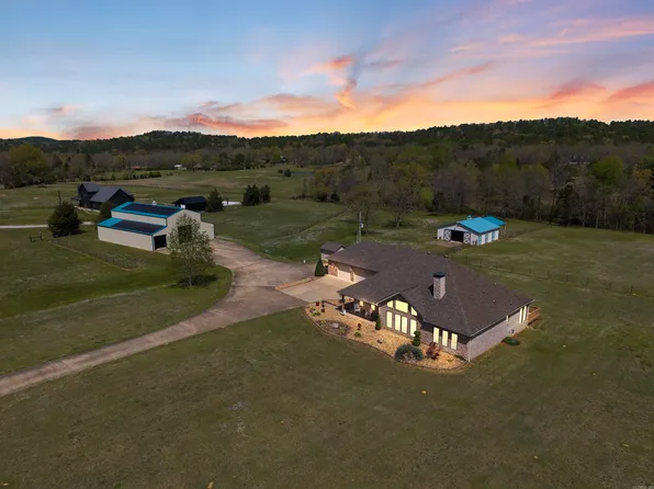 5701 Garrison Rd, Little Rock, AR 72223