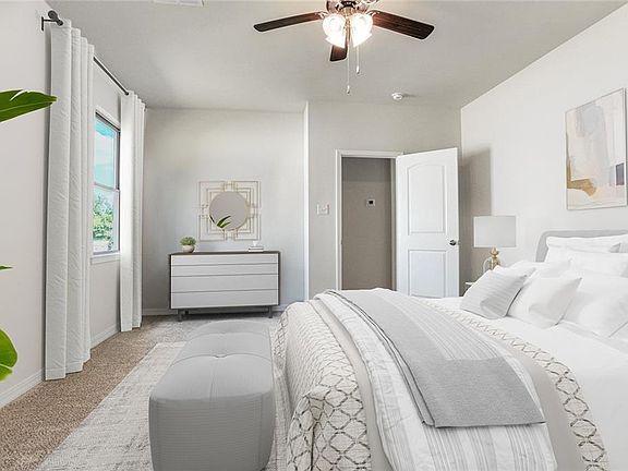 4th image of 855 Dandelion Dr