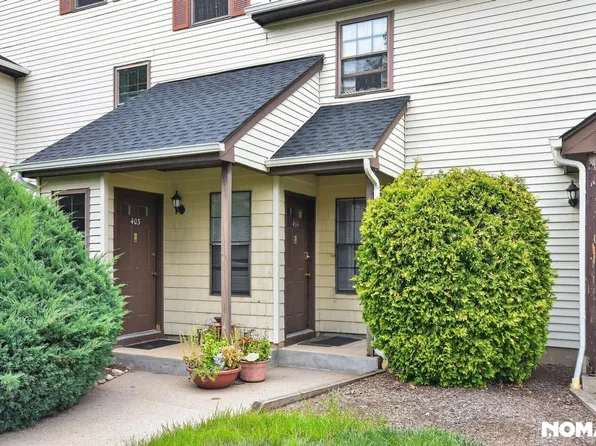 404 Woodbridge Common Way, Iselin, NJ 08830