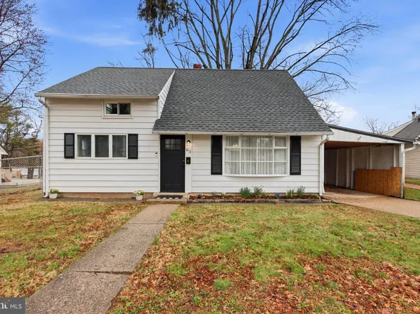 63 Coll Dr, Phoenixville, PA 19460