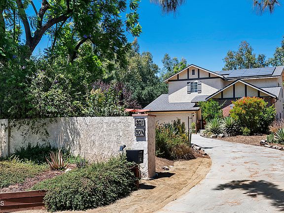 2nd image of 501 E Calaveras St