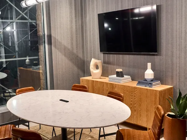 1295 5th Avenue image 7 of 19