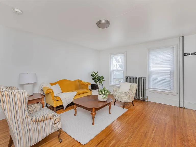 54 Sanford St #A — Photo 5