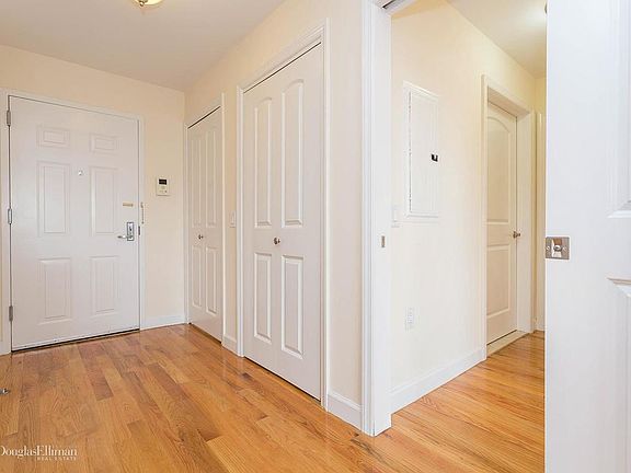 5th image of 15031 12th Ave APT 204