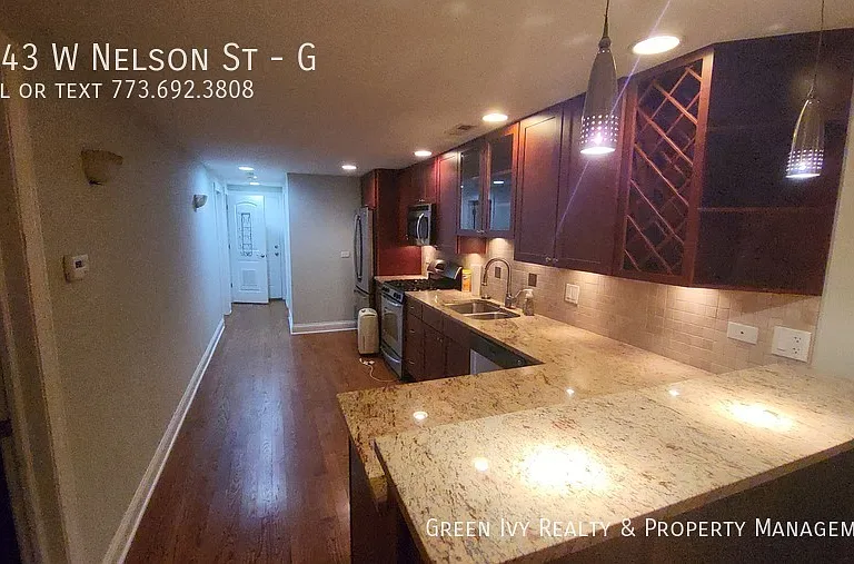 1343 W Nelson St #G — Photo 5