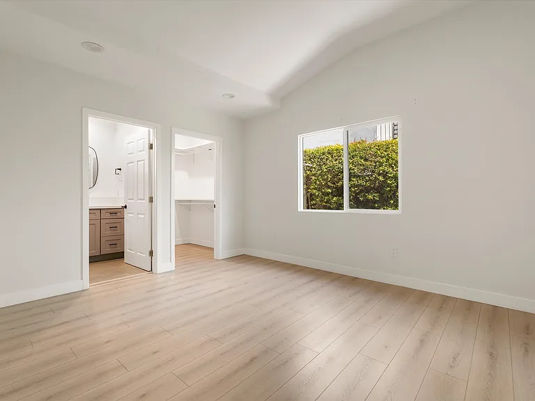 1207 N Kingsley Dr #1207 — Photo 16
