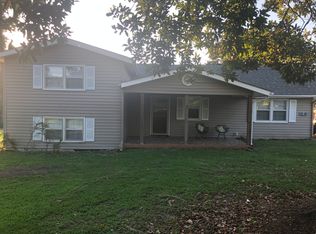 257 Fulcher Landing Rd, Sneads Ferry, NC 28460