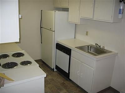 3rd image of 3419 S 43rd St APT 1-4
