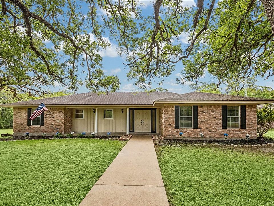 1st image of 4844 Afton Oaks Dr