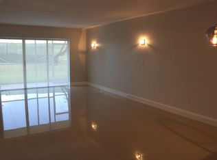 310 Racquet Club Rd APT 104, Weston, FL 33326