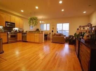 647 Pennsylvania Ave #A, San Francisco, CA 94107